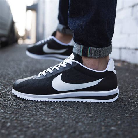 nike cortez heren